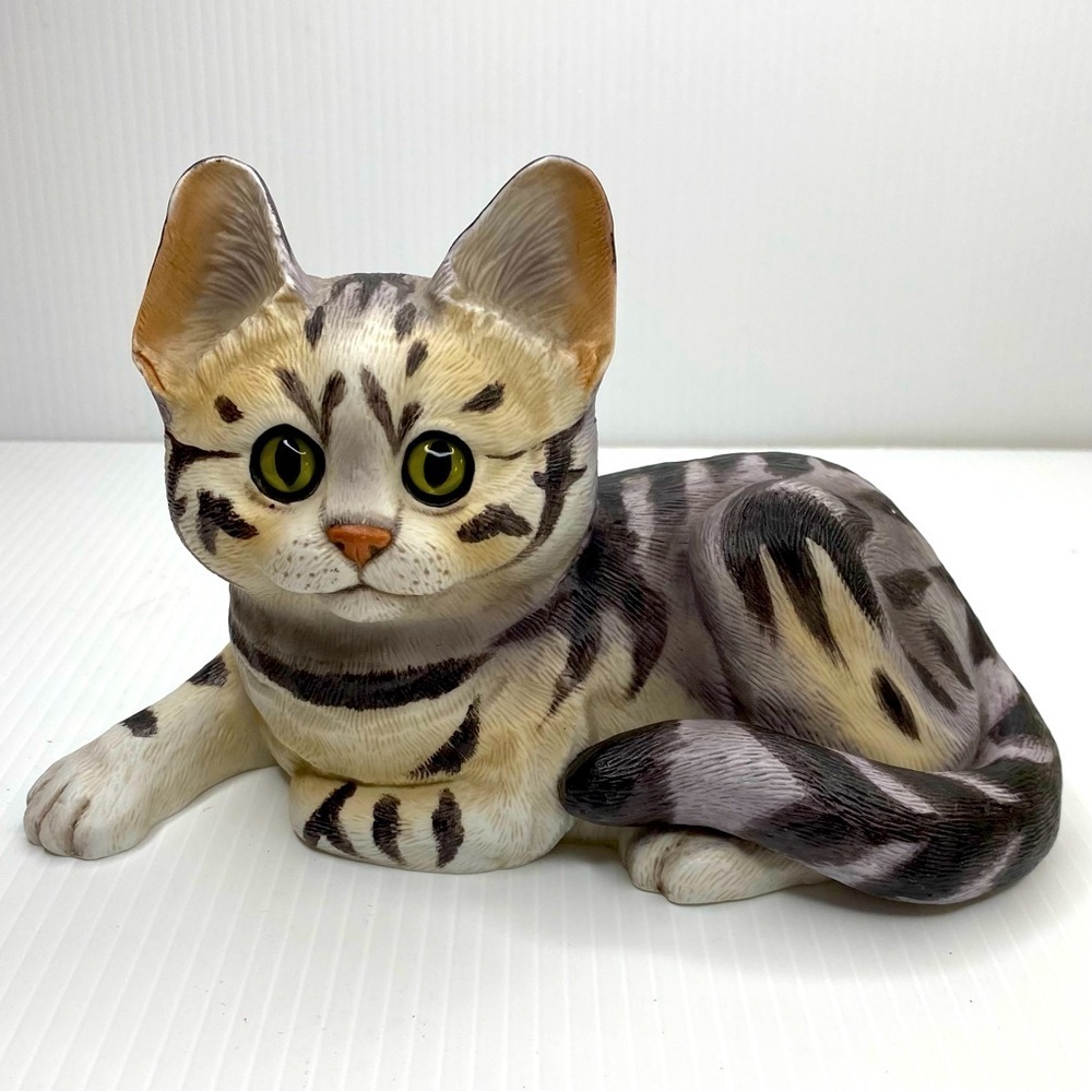 Vintage 1984 Enesco Purebred Pets Grey/black Tabby Kitty By Kathy Wise Figurine
